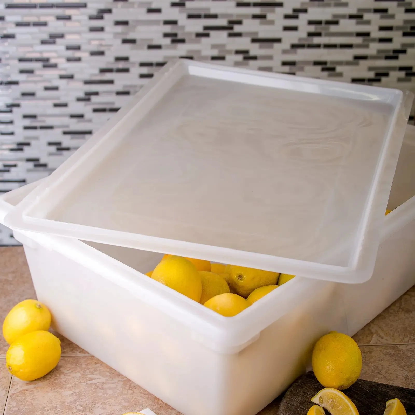 18X26 Food Box Lock Tight Lid White - Storplus (10647-02)