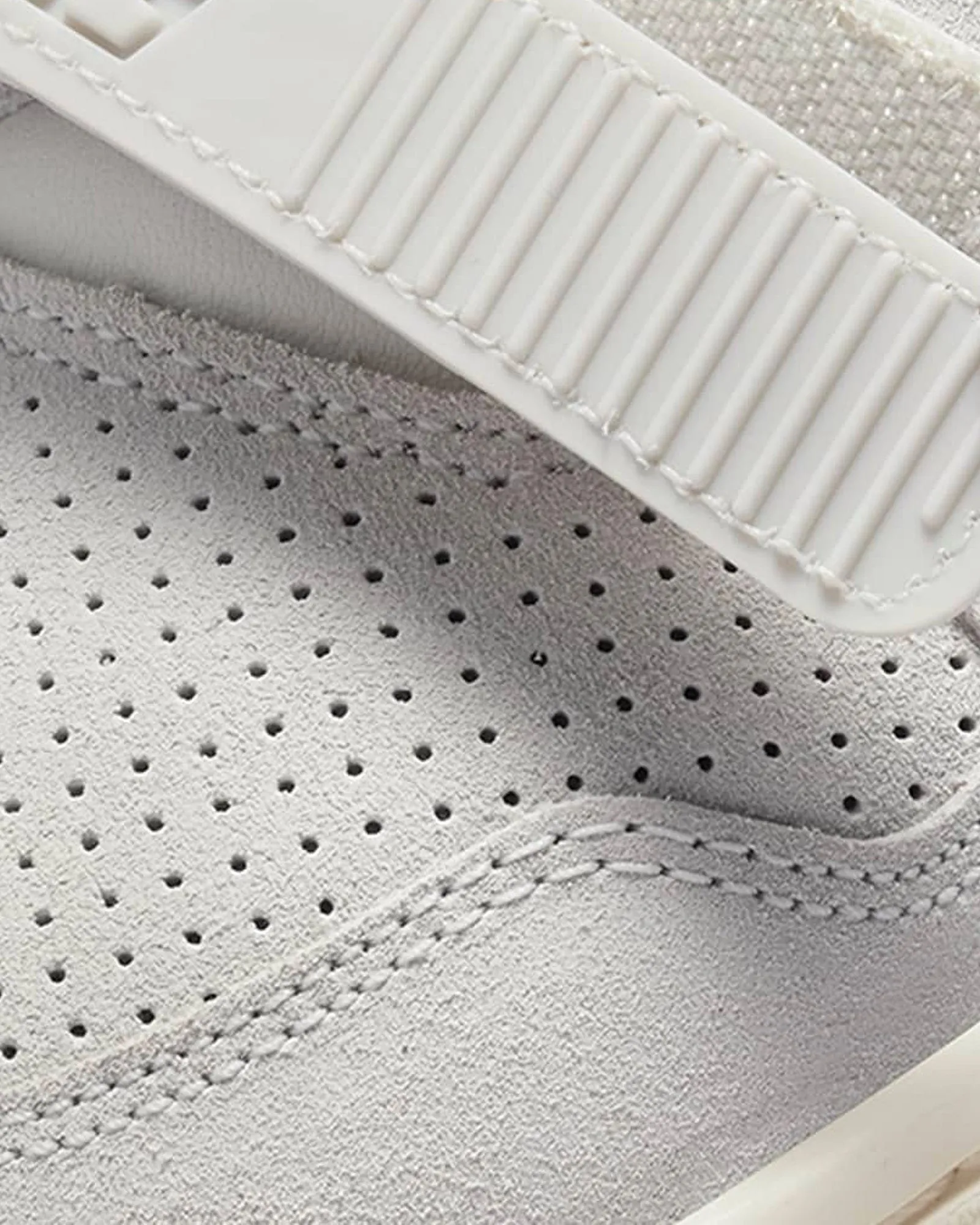 Air Alpha Force 88 Light Bone / Coconut Milk Low Top Sneakers