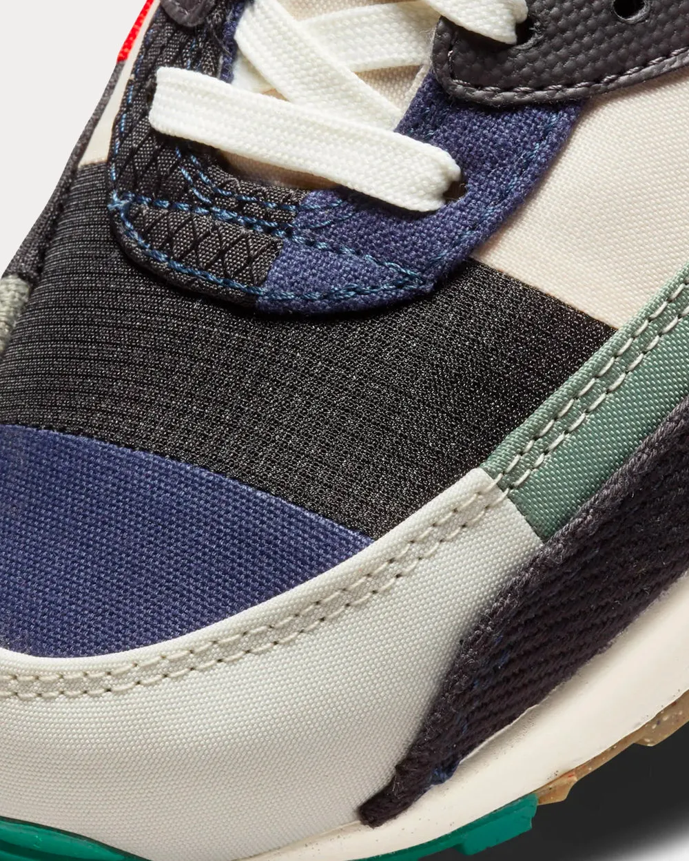 Air Max 95 College Navy / Light Bone Low Top Sneakers