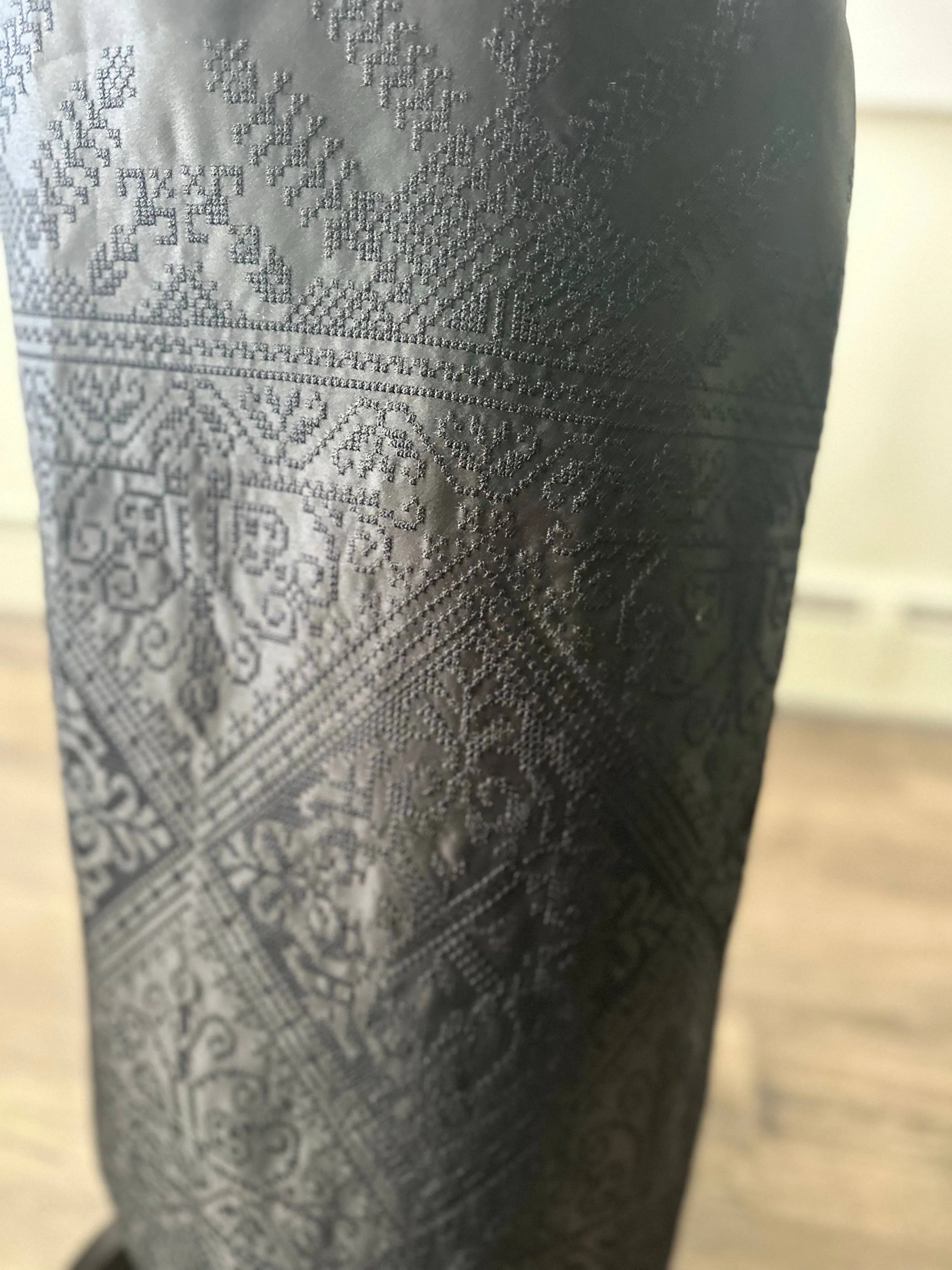 Faten Hamama V-Line Dress – Timeless Elegance, Custom Fit