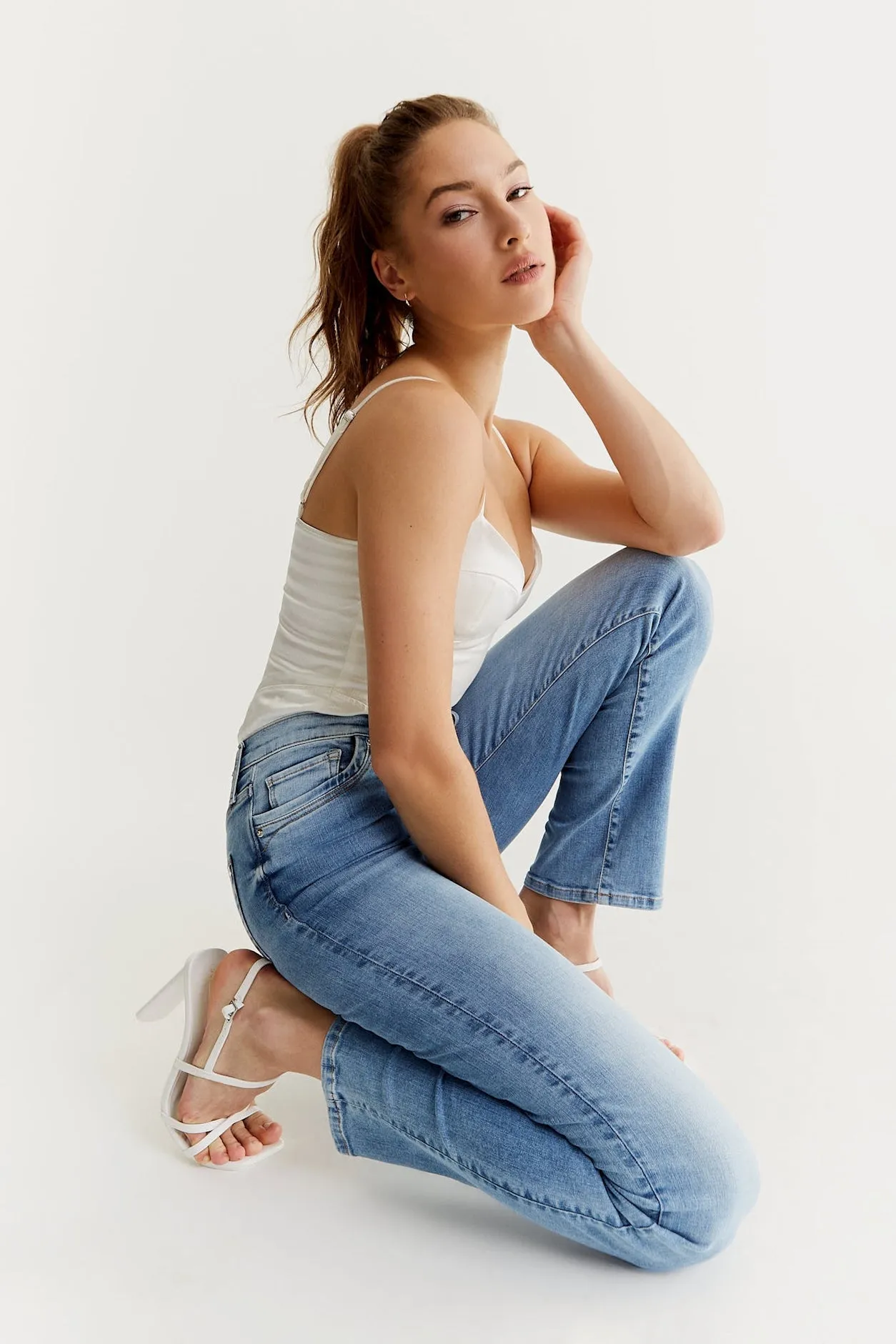 Hannah - High Waist Straight - Light Blue