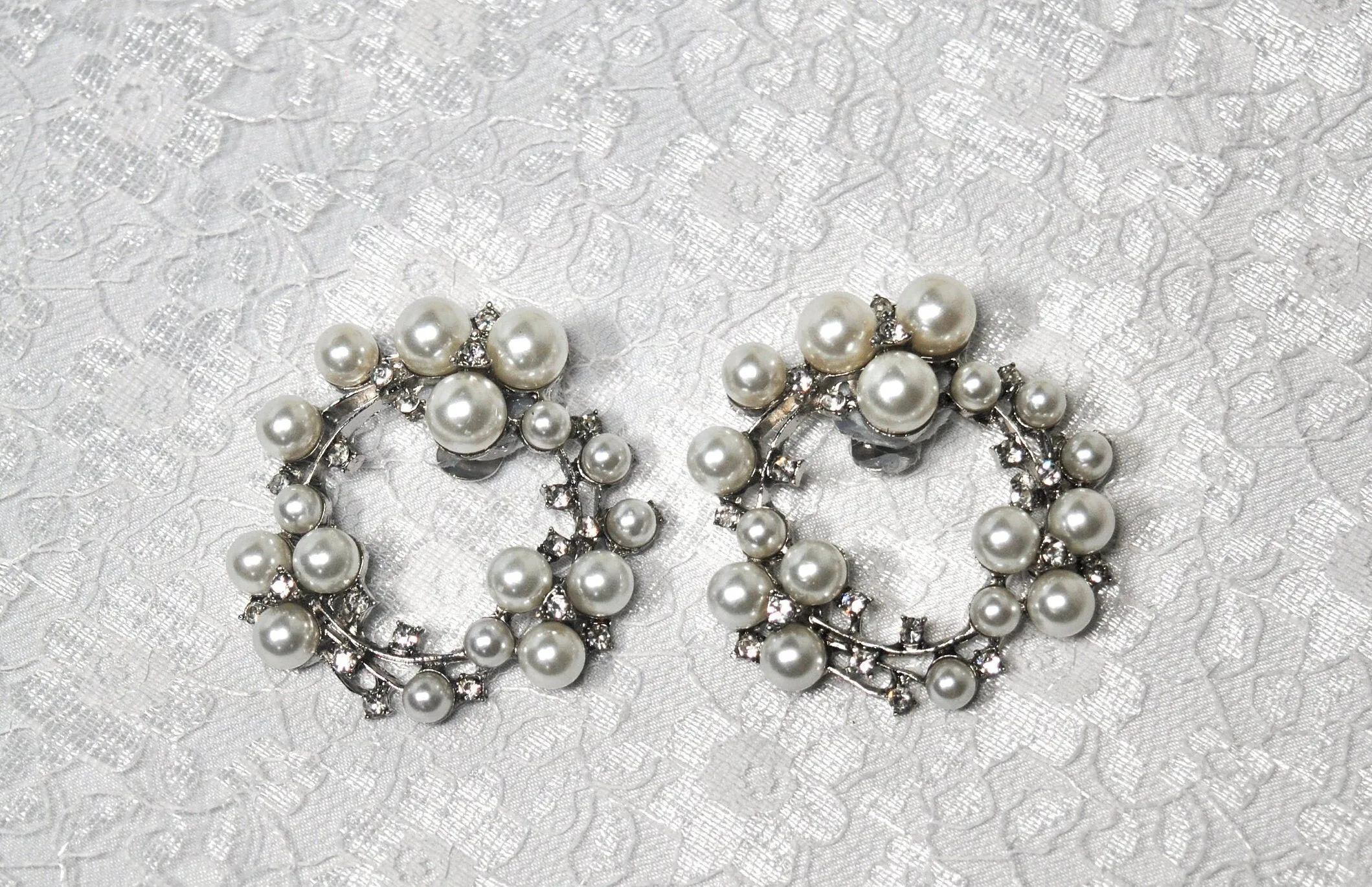 Silver and Pearl Shoe Clips