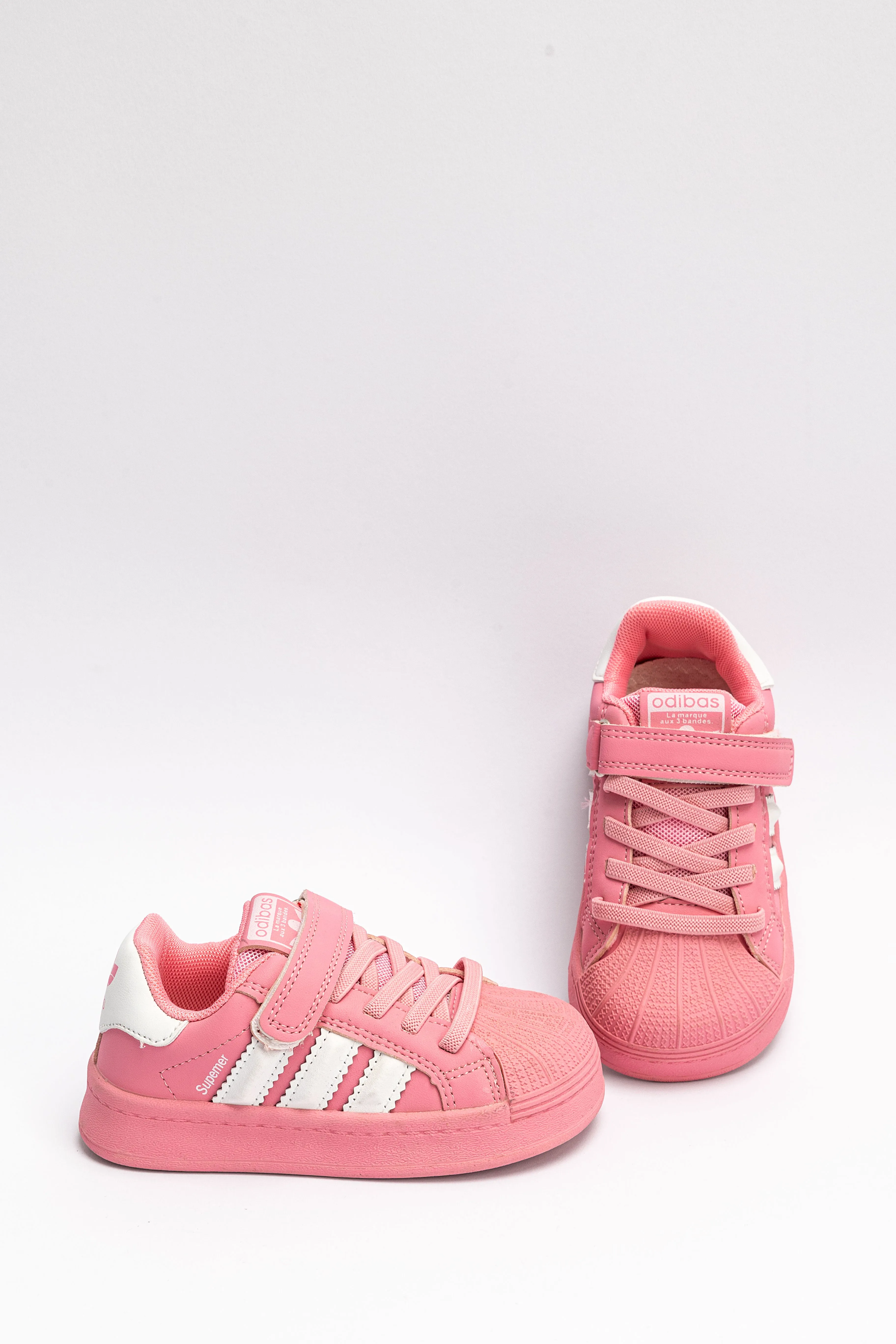 SUPERSTAR SHOES